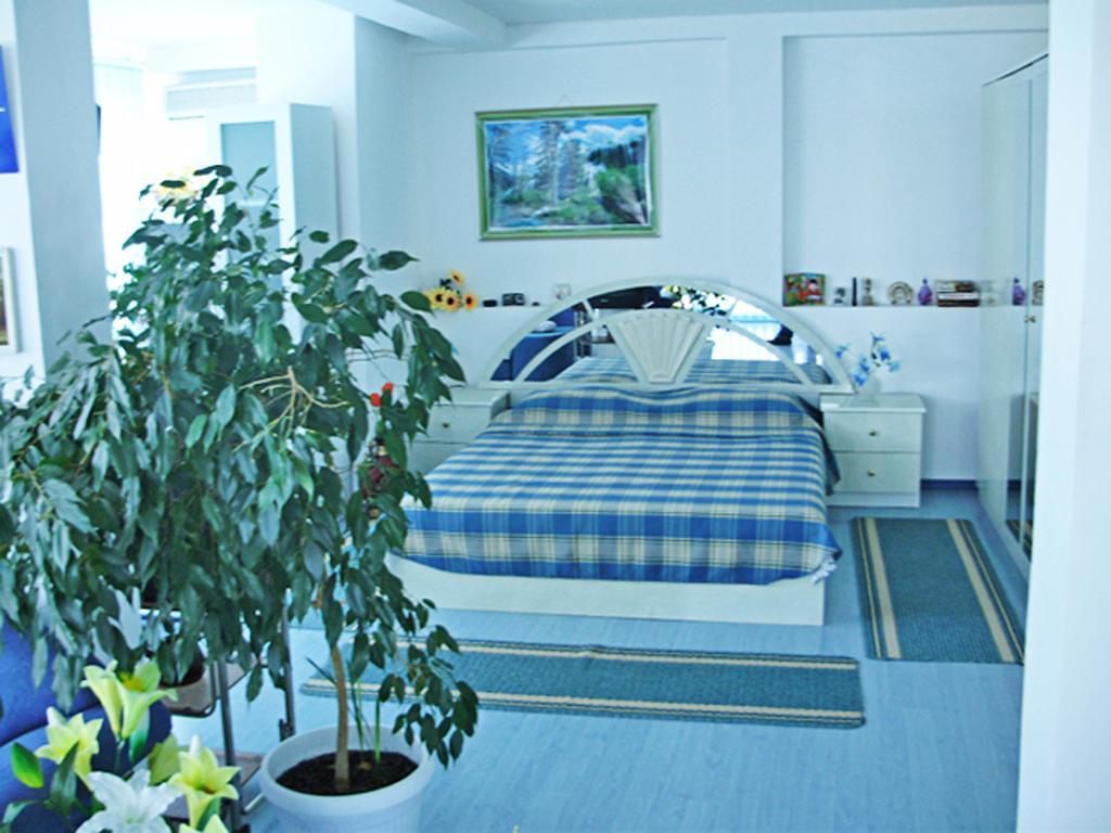 Hotel Rai Obrochishte Camera foto